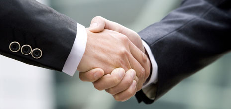 以防水材料為基礎(chǔ)，補(bǔ)漏服務(wù)為突破口