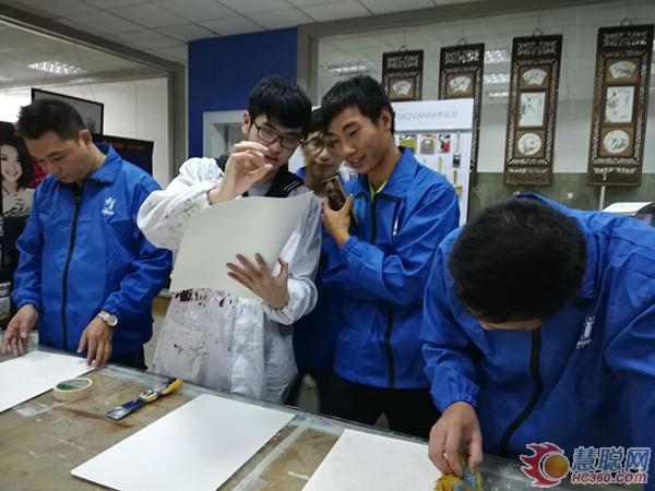 慧聰涂料網(wǎng)訊：GIOVANNI喬瓦尼藝術(shù)涂料十期涂裝工藝培訓(xùn)圓滿(mǎn)結(jié)束