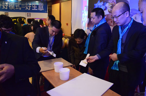 感受阿里大師漆產(chǎn)品效果 感受阿里大師漆產(chǎn)品效果