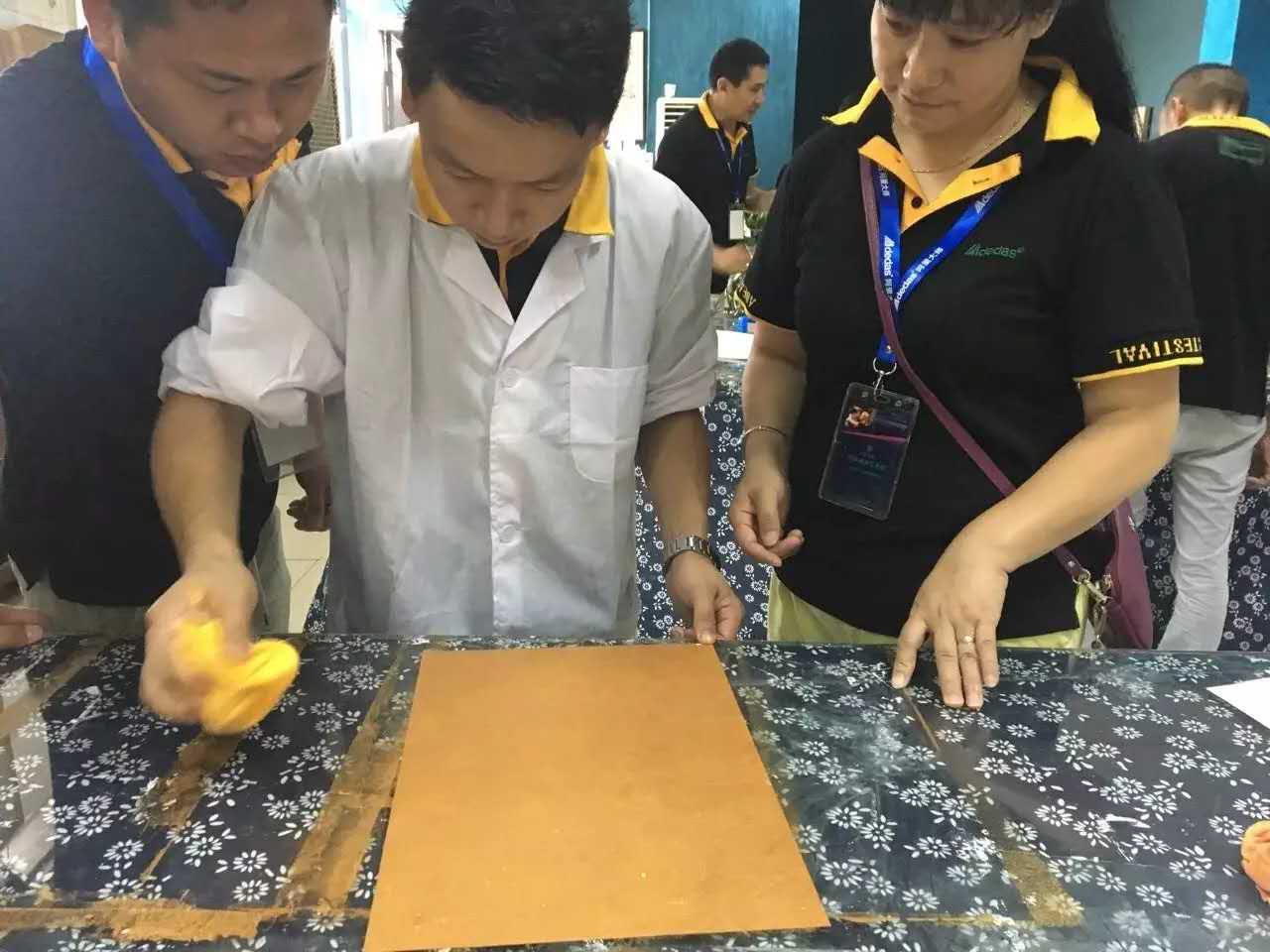 GIOVANNI喬瓦尼藝術涂料工程師現場解惑 GIOVANNI喬瓦尼藝術涂料工程師現場解惑