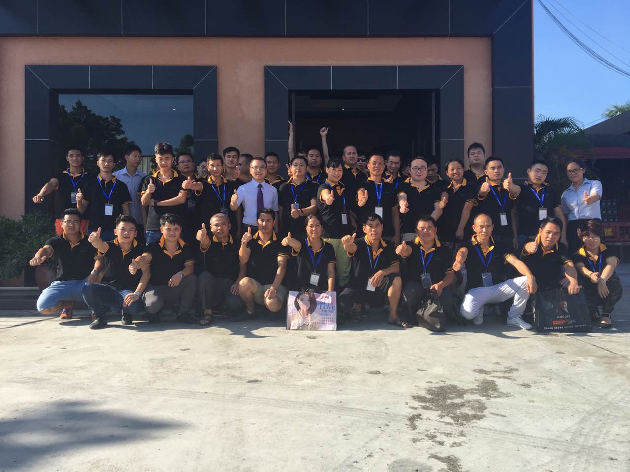 GIOVANNI喬瓦尼藝術涂料涂裝培訓大合照 GIOVANNI喬瓦尼藝術涂料涂裝培訓大合照